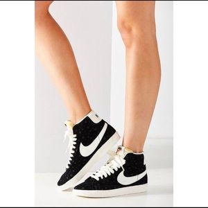 NIKE “vintage” Blazer High Top Sneakers